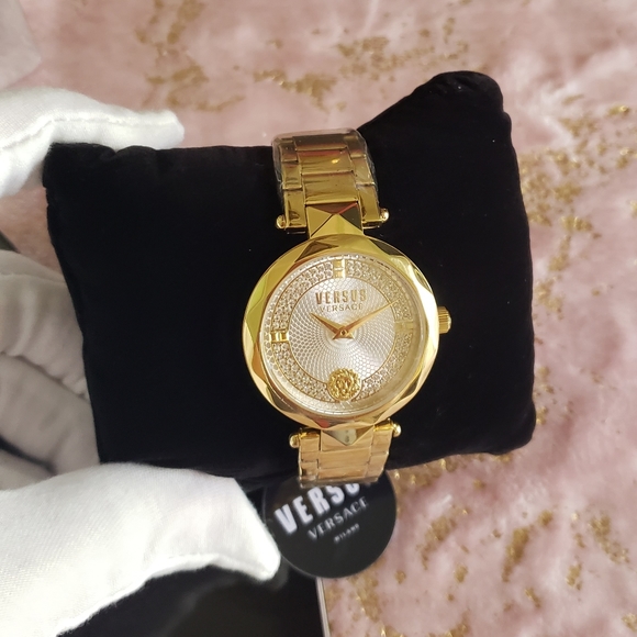 VERSUS VERSACE | Covent Garden Crystal Bracelet Watch - Picture 6 of 16